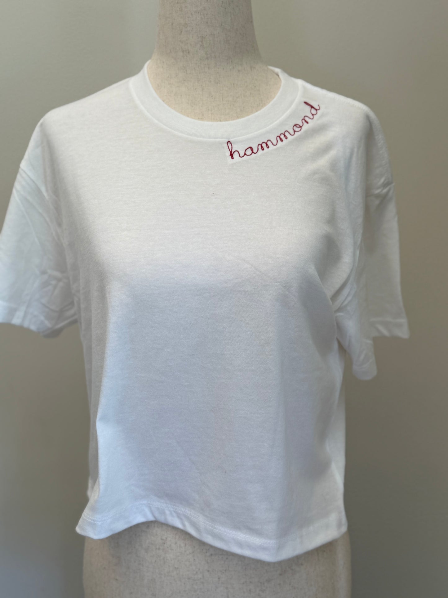 White Cropped "hammond" tee